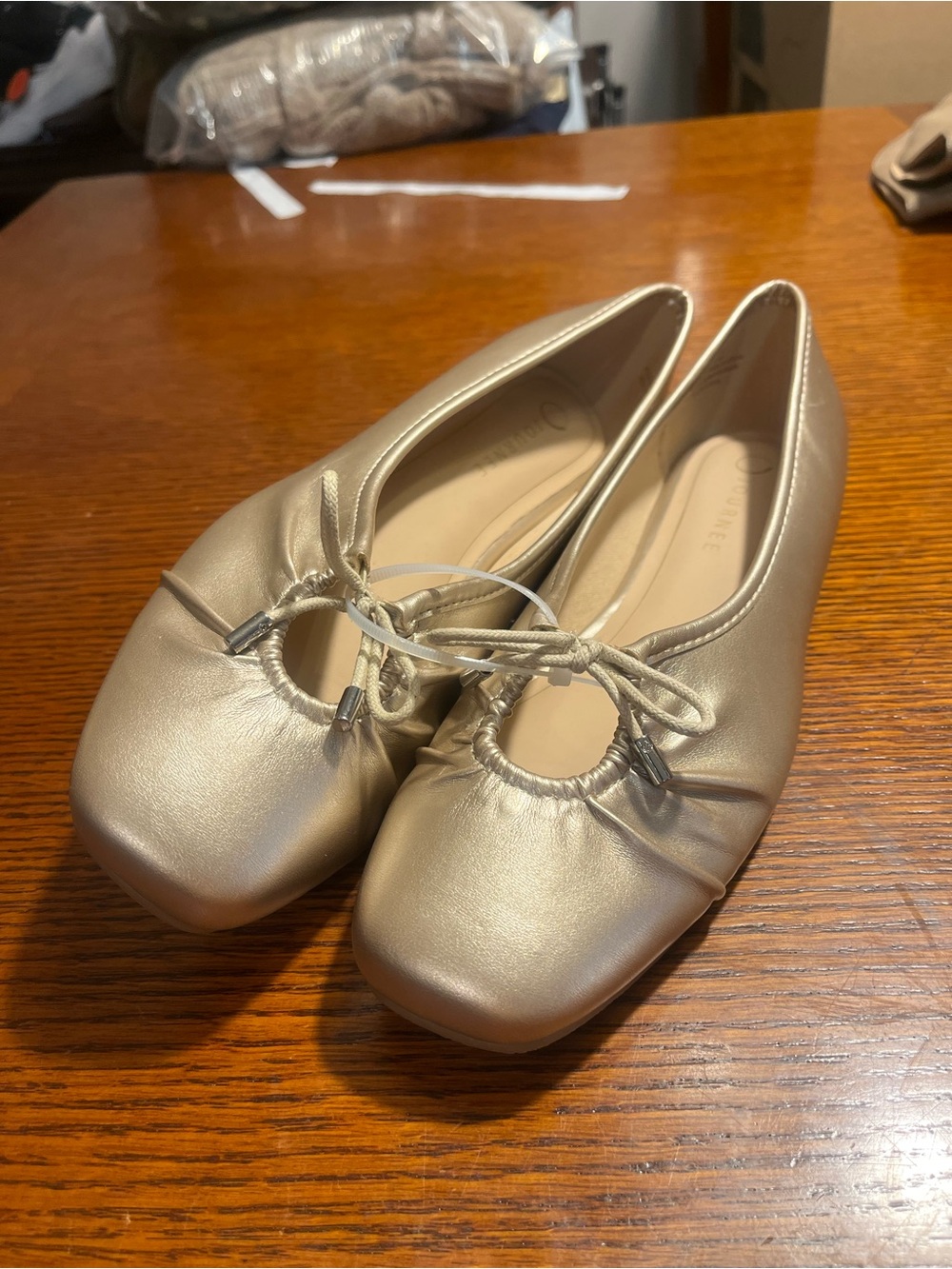 Journee collection Women's Metallic Cream Ballet Flats with Bow NWOT